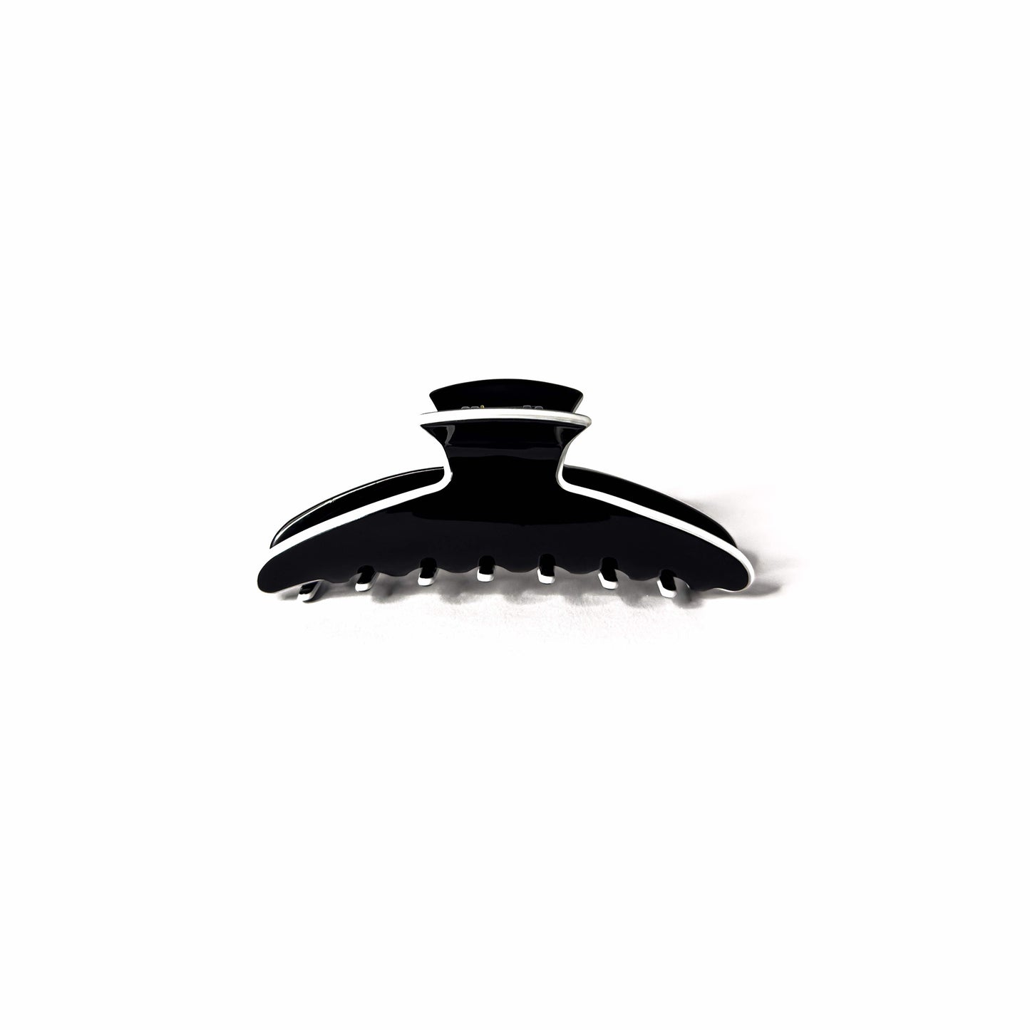 London Claw in Midnight Noir Nuvo Collection