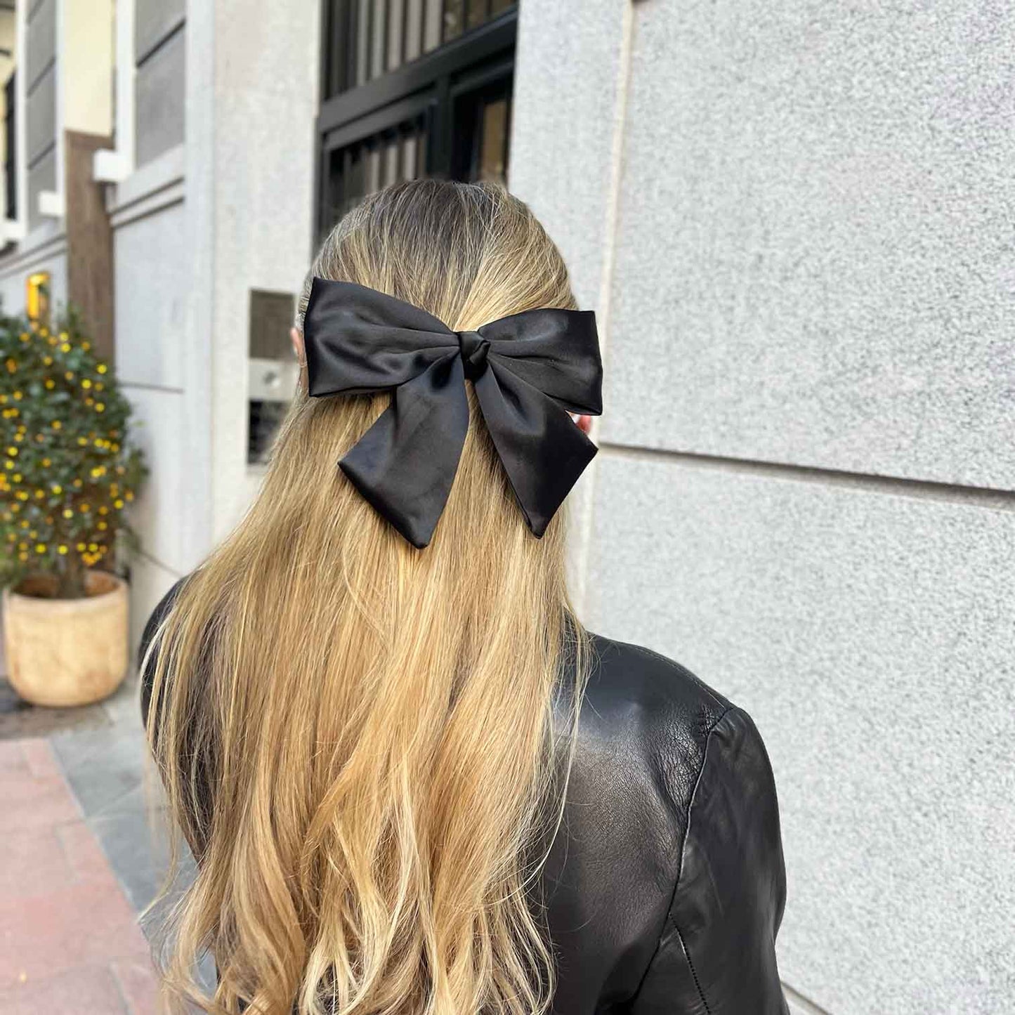 Black velvet bow (NEEDS NAME) Nuvo Collection