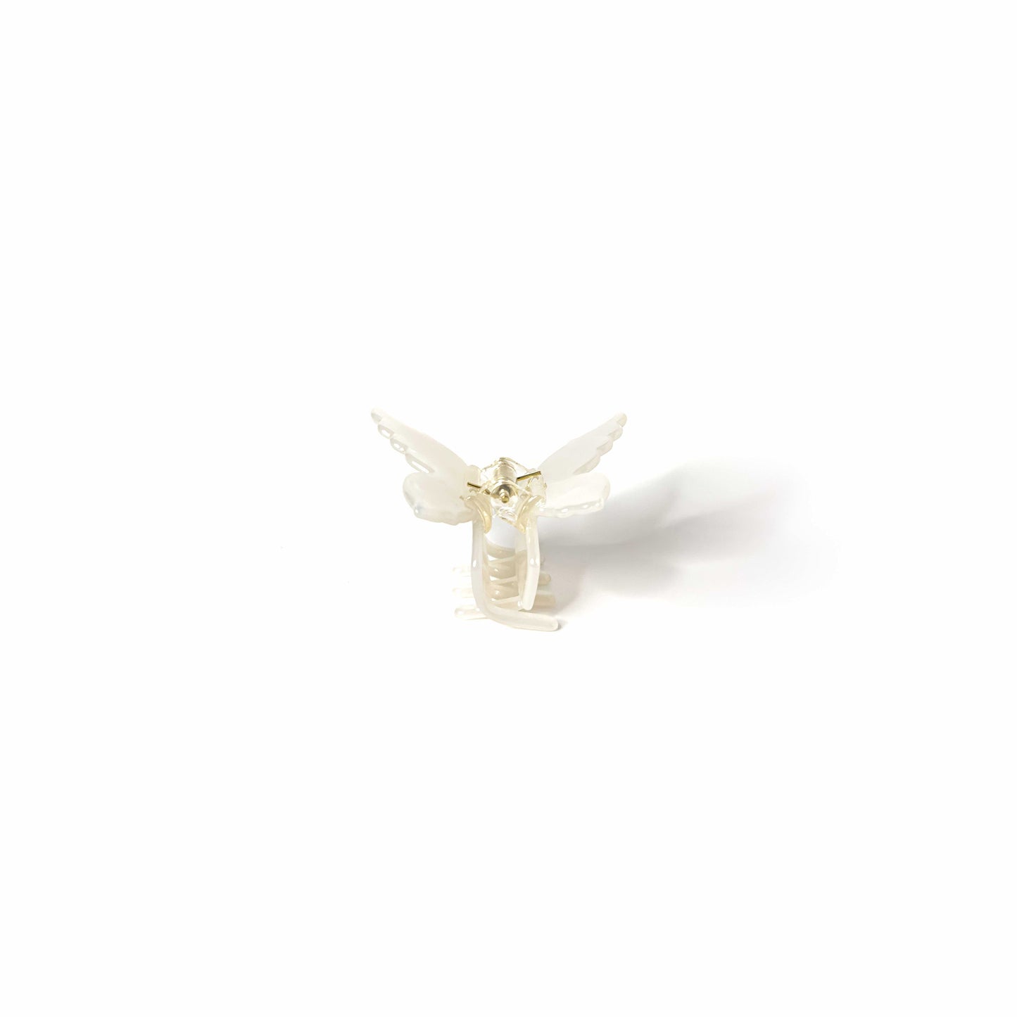 Mini Butterfly Claw in White Pearl Nuvo Collection