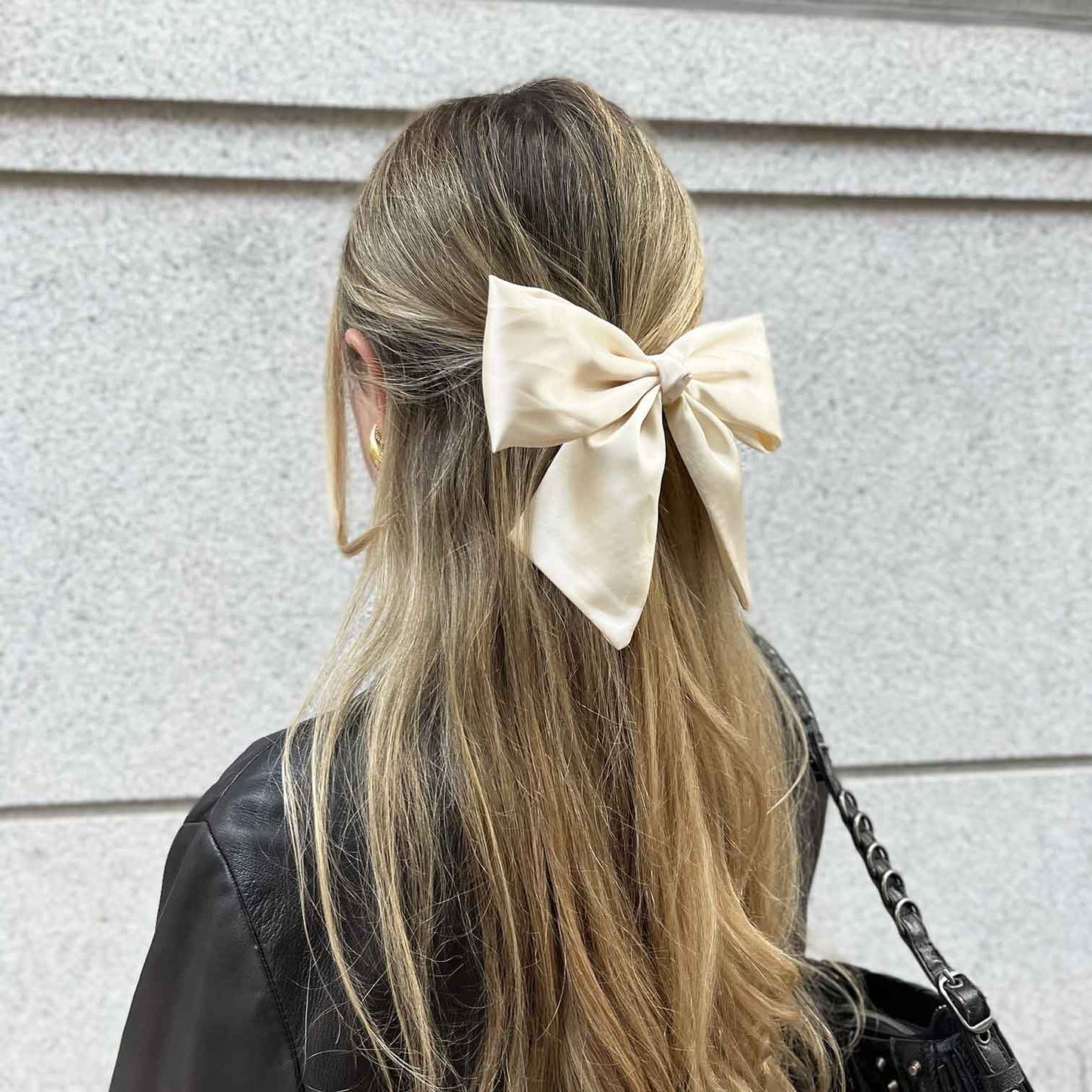 White velvet bow (NEEDS NAME) (Copy) Nuvo Collection