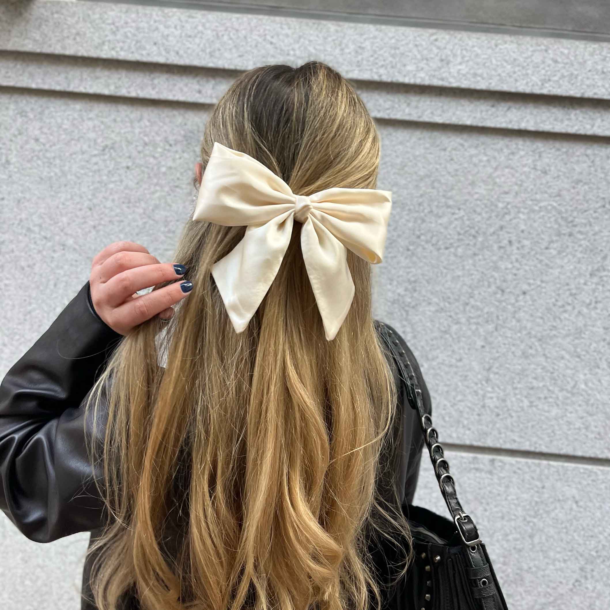 White velvet bow (NEEDS NAME) (Copy) Nuvo Collection